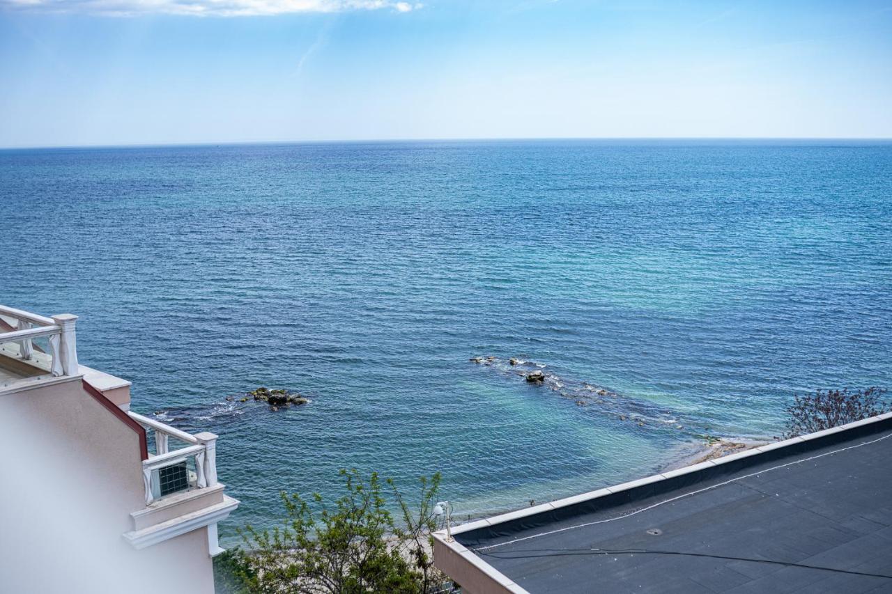 La Mer Luxury Apartments โกลเดน แซนส์ ภายนอก รูปภาพ