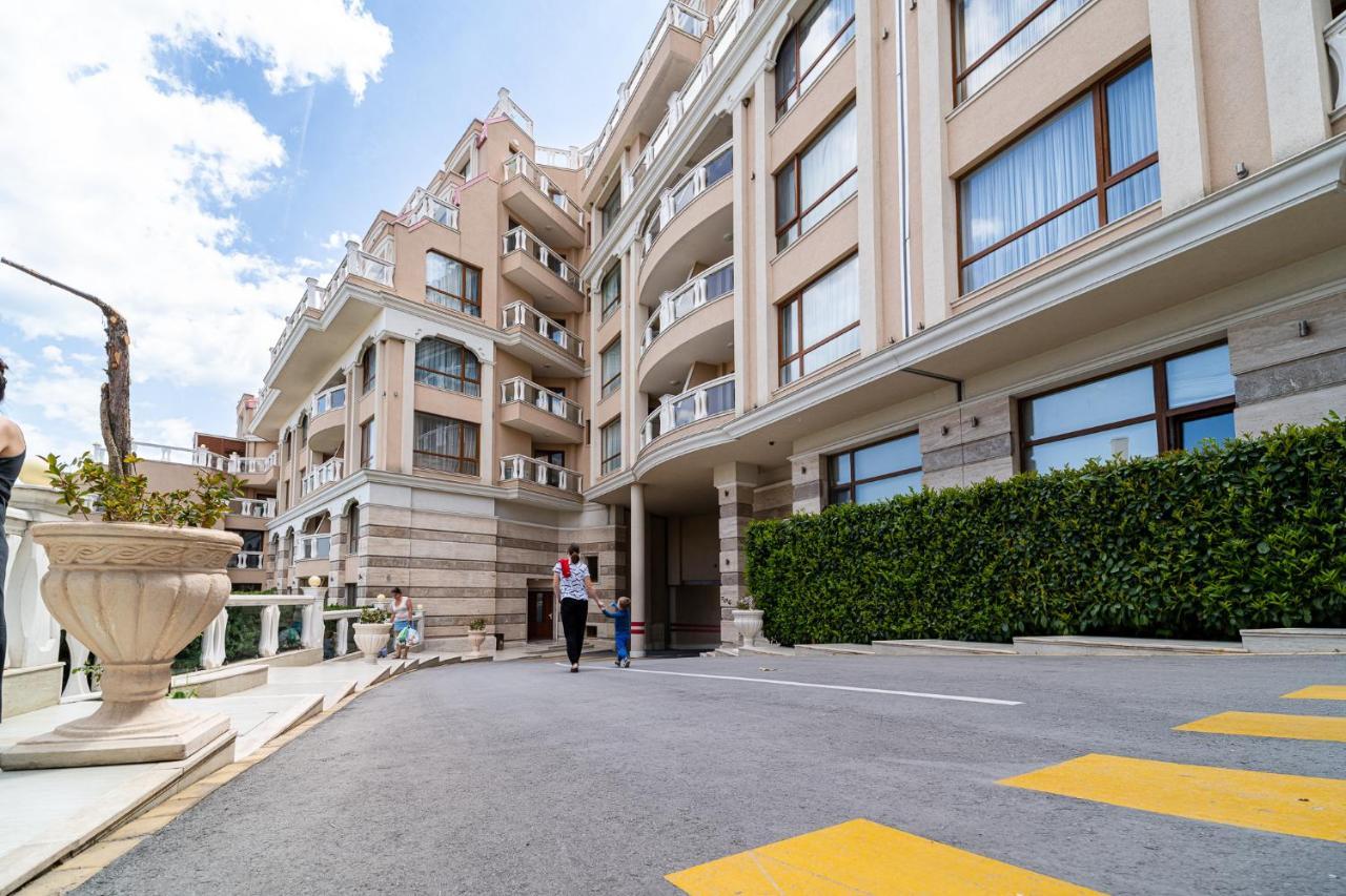 La Mer Luxury Apartments โกลเดน แซนส์ ภายนอก รูปภาพ