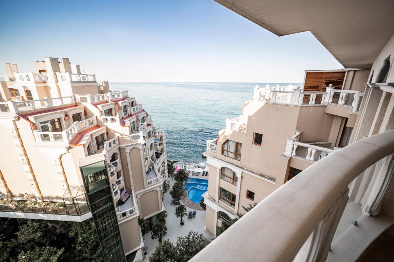 La Mer Luxury Apartments โกลเดน แซนส์ ภายนอก รูปภาพ