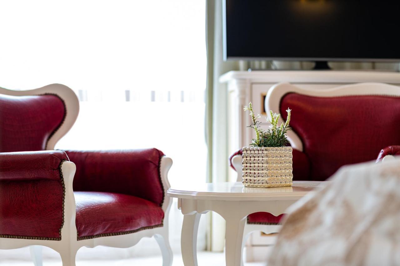 La Mer Luxury Apartments โกลเดน แซนส์ ภายนอก รูปภาพ