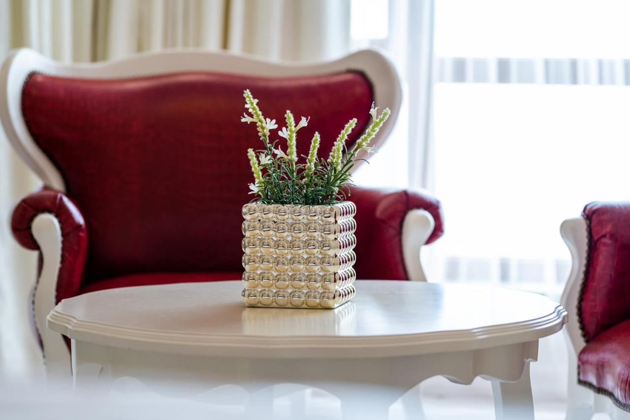 La Mer Luxury Apartments โกลเดน แซนส์ ภายนอก รูปภาพ