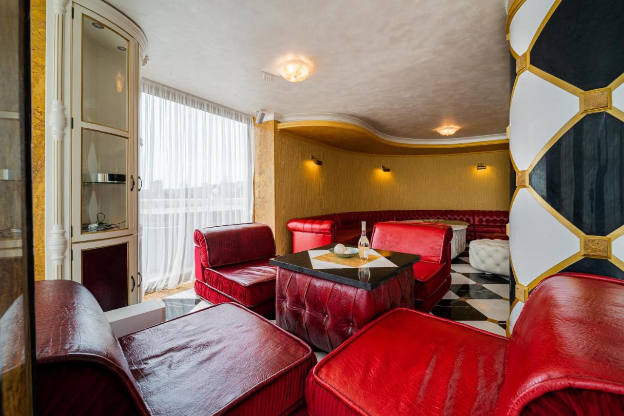 La Mer Luxury Apartments โกลเดน แซนส์ ภายนอก รูปภาพ