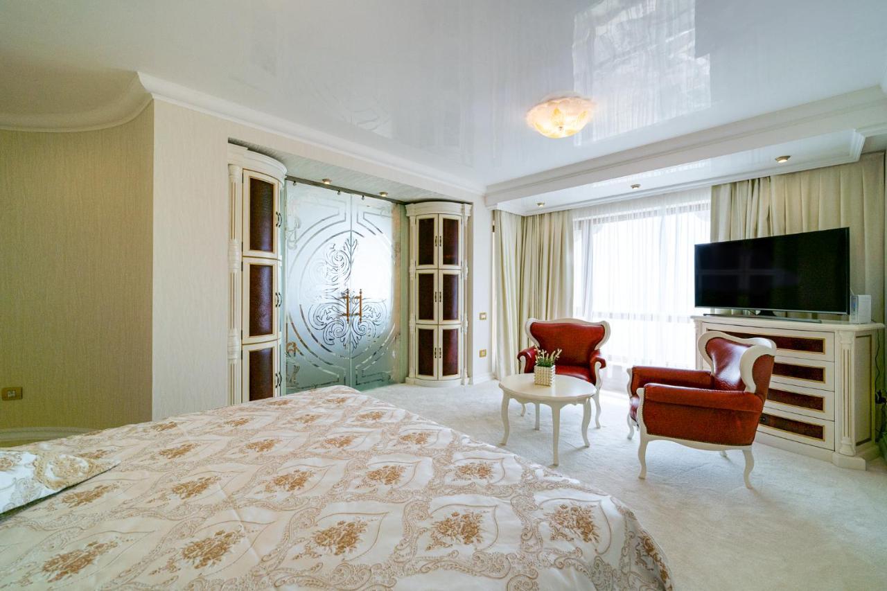La Mer Luxury Apartments โกลเดน แซนส์ ภายนอก รูปภาพ