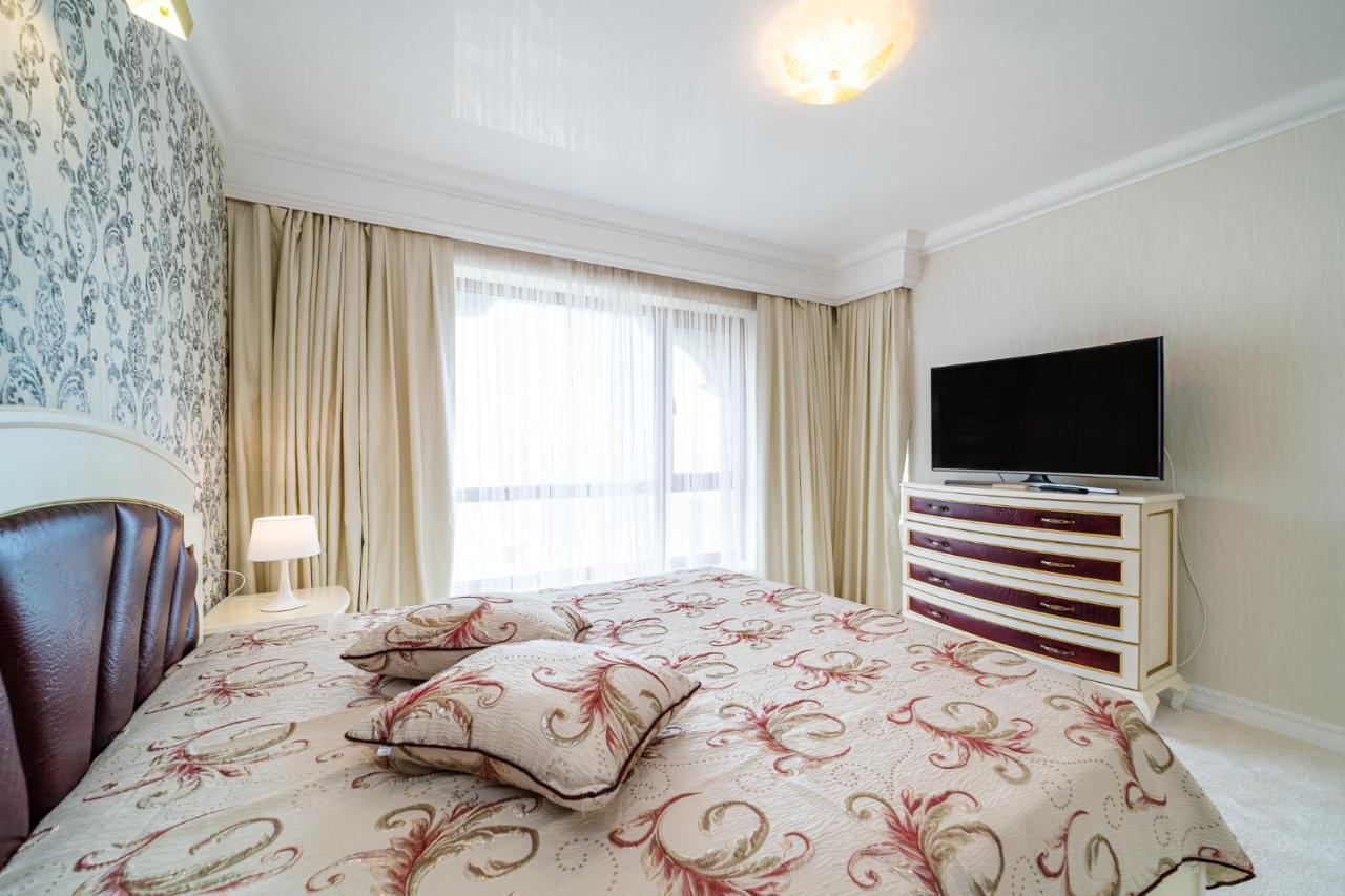 La Mer Luxury Apartments โกลเดน แซนส์ ภายนอก รูปภาพ