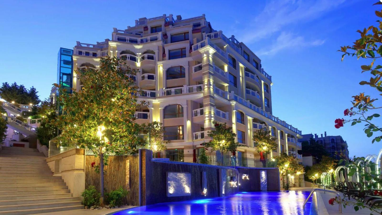 La Mer Luxury Apartments โกลเดน แซนส์ ภายนอก รูปภาพ